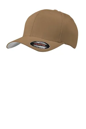 Port Authority C865 Flexfit Cap.