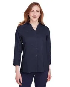 Devon & Jones DG560W Ladies Crown Collection Stretch Broadcloth 3/4 Sleeve Blouse