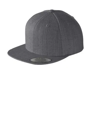 Sport-Tek STC19 Yupoong Flat Bill Snapback Cap.