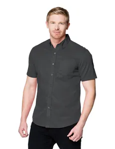 Tri-Mountain W700SS Men 3.8 oz. 60% cotton/40% polyester brushed twill short sleeve woven shirt.